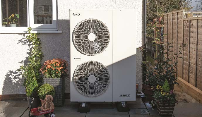 Grant Aerona Air Source Heat Pump