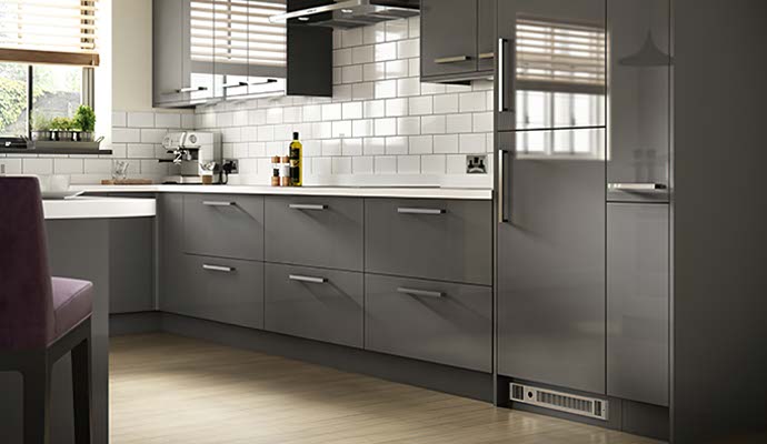 Smith's Space Saver Plinth Heater