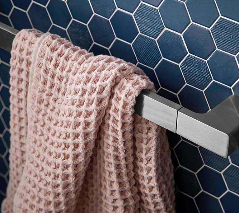 Vado Shama Towel Rail